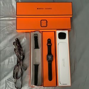 Apple Watch series 5 Hermes 40mm RARE!!